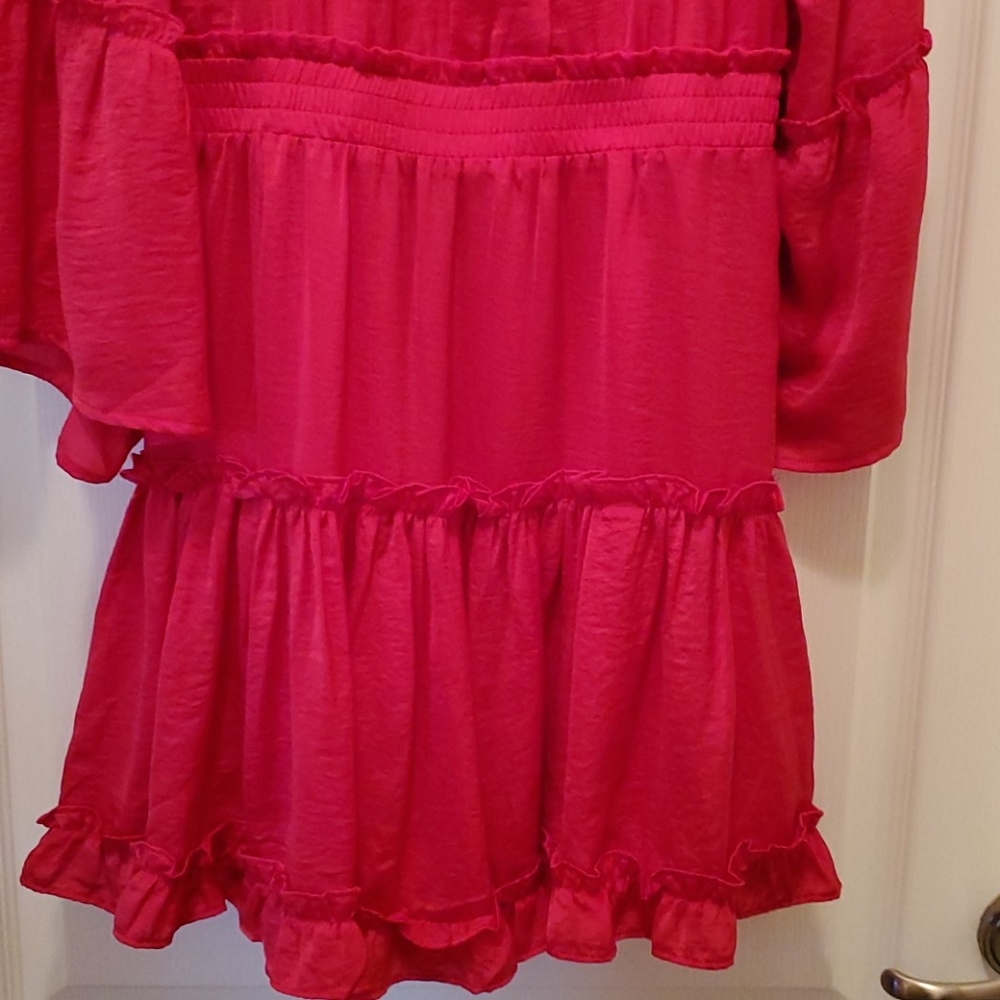 Dress - Picture 3 of 4